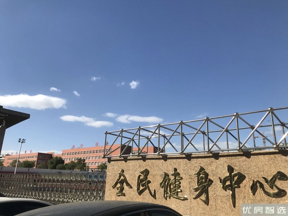 名爵滨河花园97