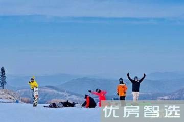 密苑太子滑雪小镇