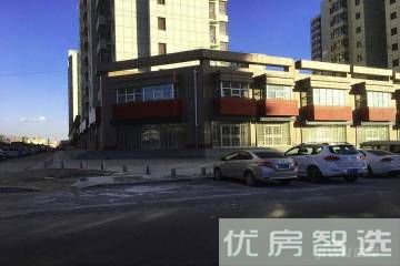 中南拉唯那全装别墅100万/套起，高层40万/套