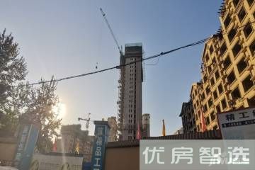 龙TOWN铂悦山97